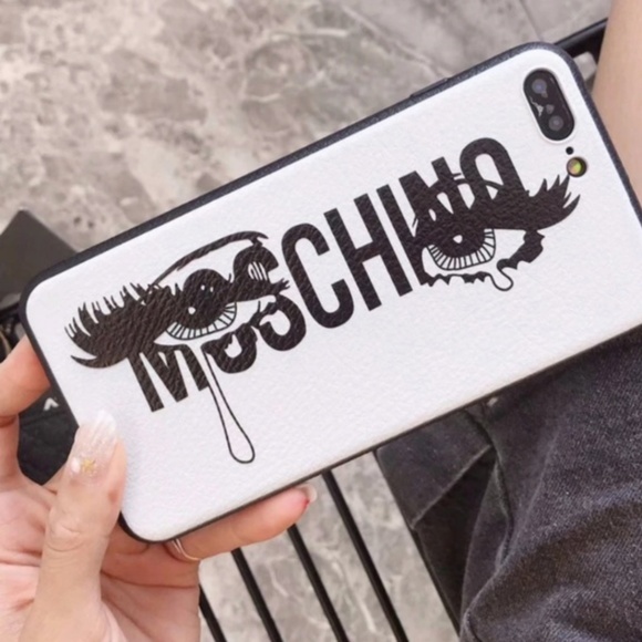 moschino phone case iphone xs max moschino phone case iphone xs max